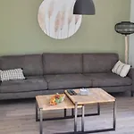 Heerlijk Huys, Vakantievilla Met Prive Tuin *