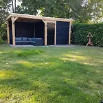 Prázdninový dům Heerlijk Huys, Vakantievilla Met Prive Tuin