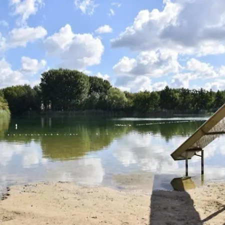 Heerlijk Huys, Vakantievilla Met Prive Tuin 別荘 *