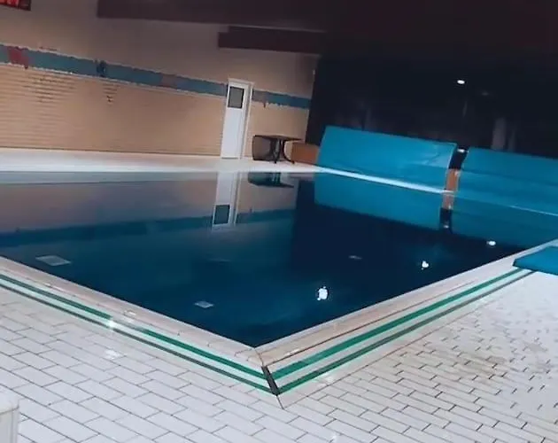 Heerlijk Huys, Vakantievilla Met Prive Tuin بيت للعطل Ewijk