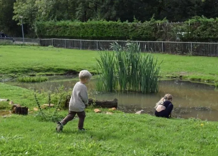 펜션 Heerlijk Huys, Vakantievilla Met Prive Tuin Ewijk