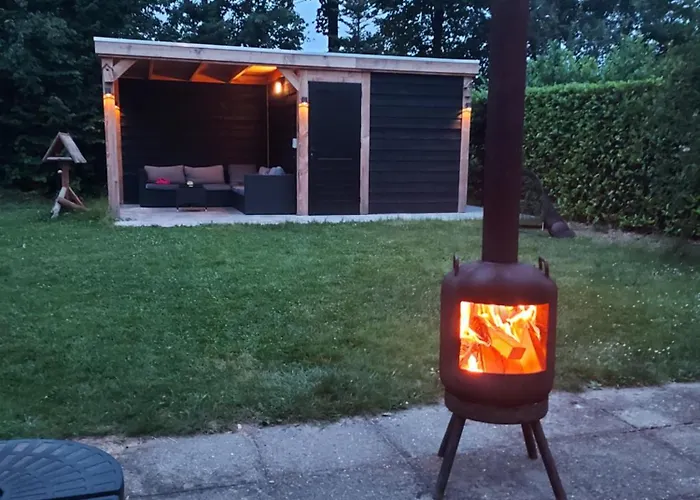 Heerlijk Huys, Vakantievilla Met Prive Tuin *