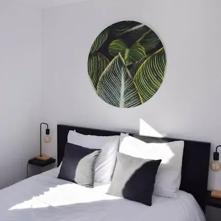 Heerlijk Huys, Vakantievilla Met Prive Tuin Holiday home Ewijk