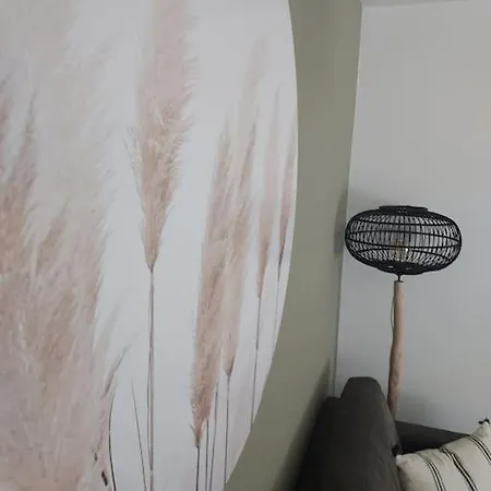 Holiday home Heerlijk Huys, Vakantievilla Met Prive Tuin